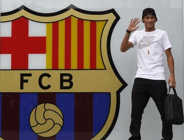 Incorporación de Neymar costó casi $123 millones