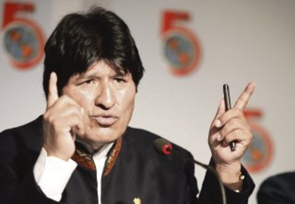 Militares cierran filas con Morales