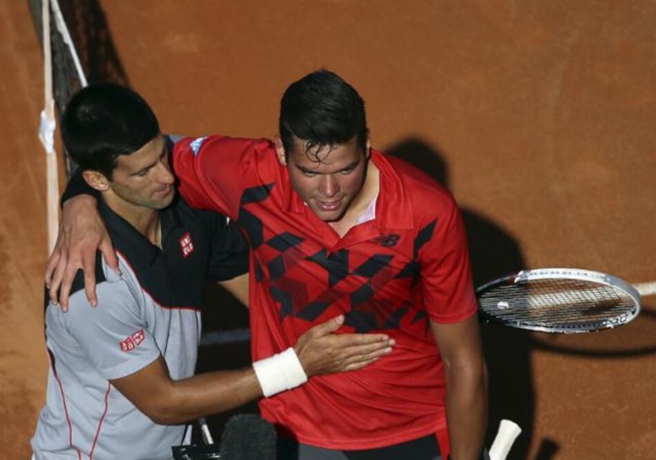 Djokovic remonta ante Raonic y avanza a la final en Roma