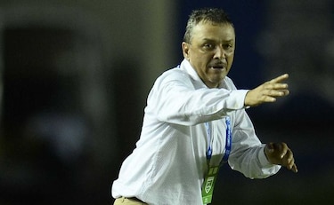 El técnico Richard Parra deja al Chorrillo FC