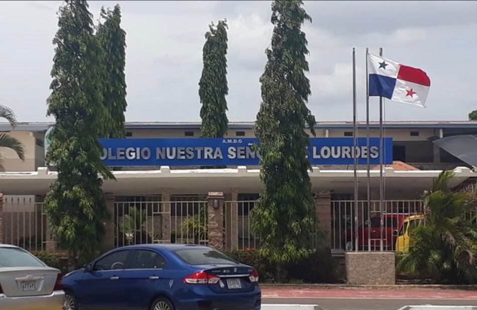 Colegio Nuestra Señora de Lourdes deberá devolver el dinero cobrado en concepto de aumento de costos