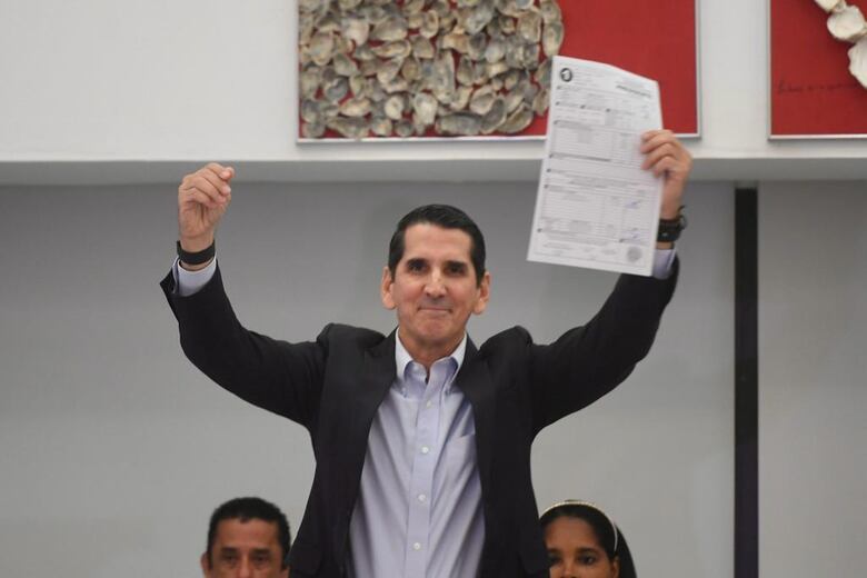 Conformación de la bancada ‘romulista’ revuelve a la Asamblea