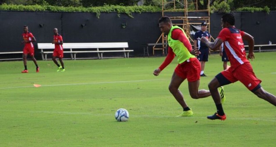 Panamá entrena y se enfoca en Jamaica