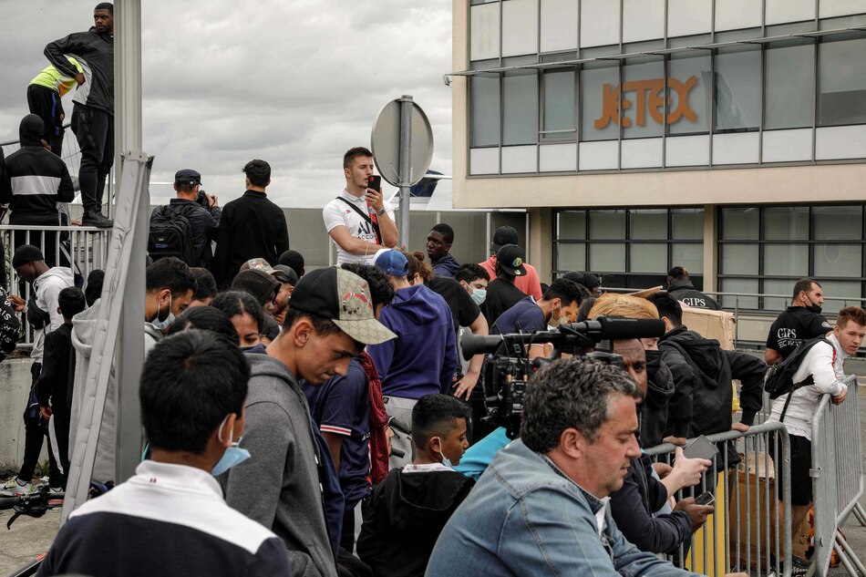 Tras su despedida en Barcelona, Messi se hace de rogar en París
