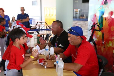 Alomar da por hecho el ingreso de Mariano al club de inmortales