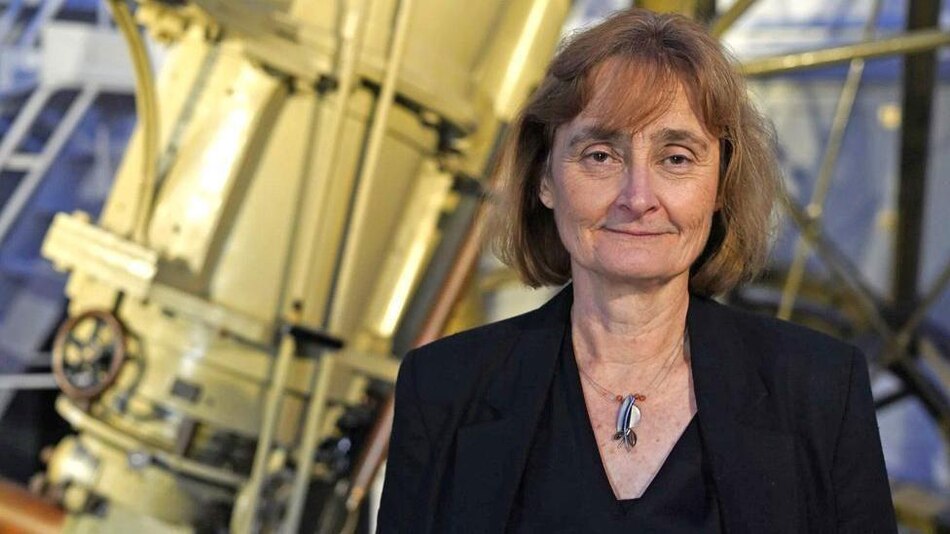 La extraordinaria carrera de Michele Dougherty, la primera "astrónoma real" de Reino Unido en 350 años