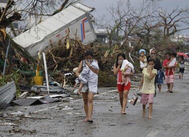 Tifón Haiyan se abate sobre cumbre de clima de la ONU en Varsovia