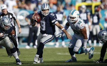 Romo regresa y Cowboys ganan