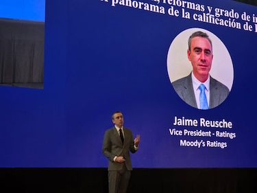 Moody’s busca resolver este año la perspectiva negativa de Panamá sobre el grado de inversión