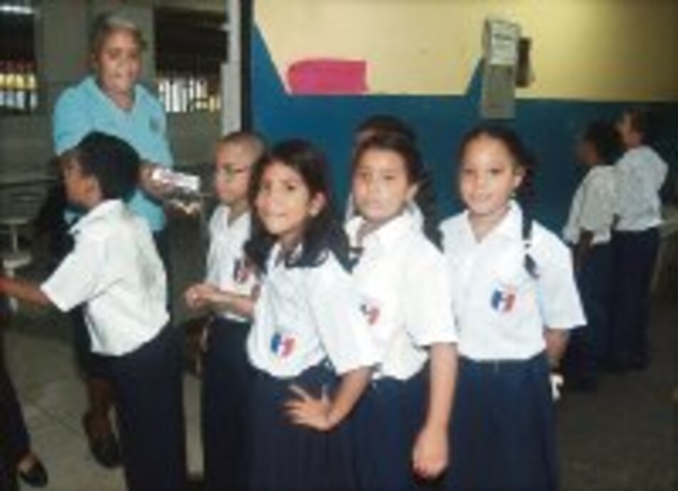 Programa de merienda escolar cuesta 15.8 millones de dólares