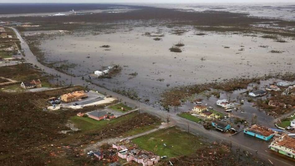 Redoblan esfuerzos de rescate en Bahamas tras devastador paso de Dorian