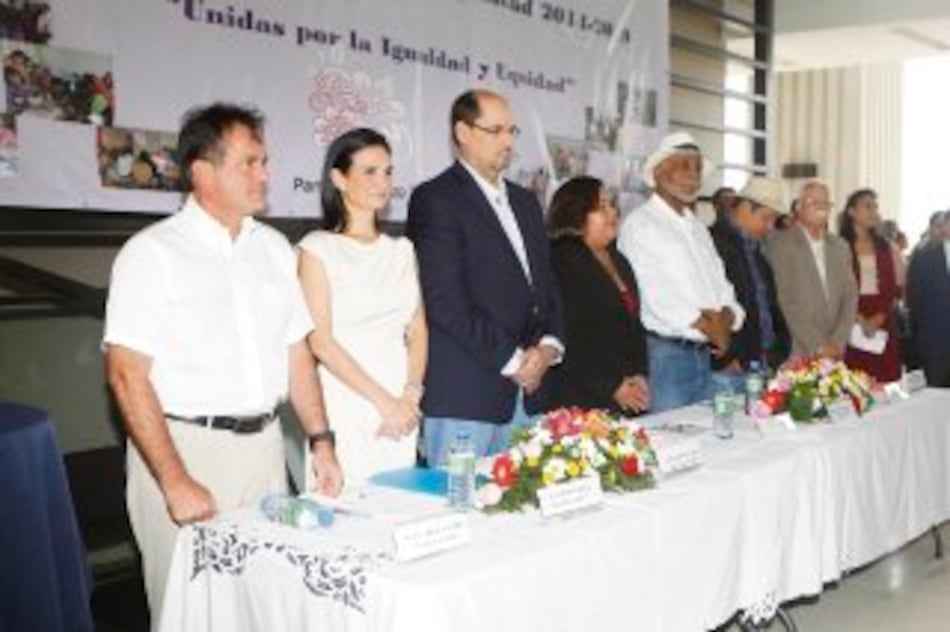 Pacto a favor de las mujeres