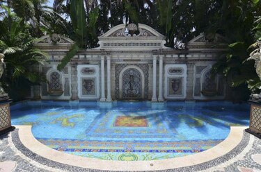Antigua mansión de Versace saldrá a subasta por $25 millones