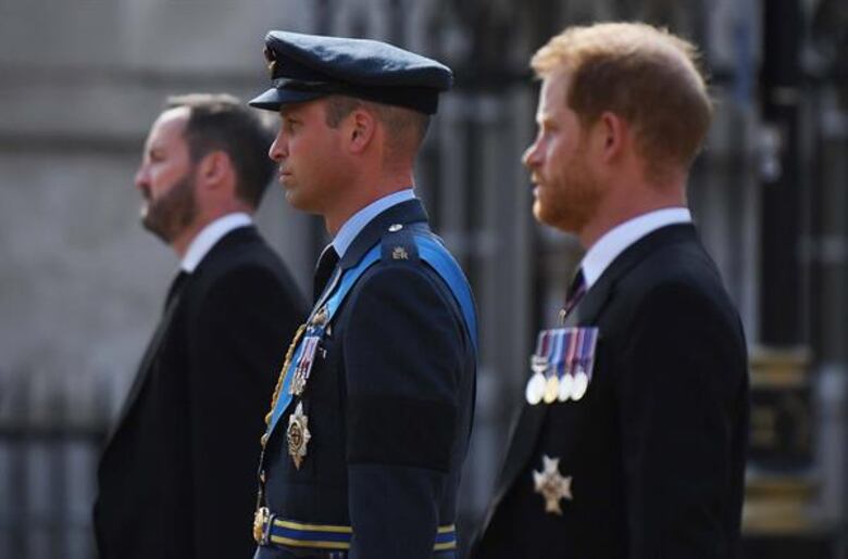 El silencio por ‘la abuela de todos’ frente a la ‘histeria’ que rodeó a Diana