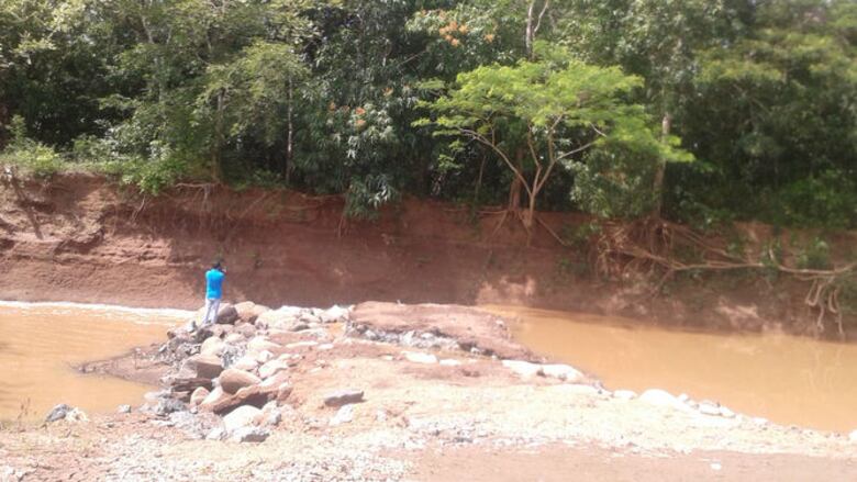 Residentes de Parita quedan sin el servicio de agua tras daño de potabilizadora