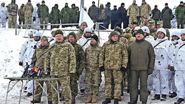 Ucrania se prepara por tensiones con Rusia