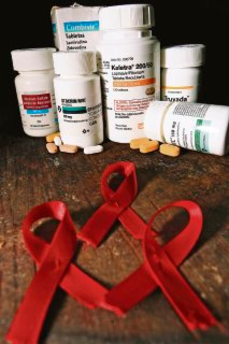 Escasez de fármacos para tratar VIH/sida