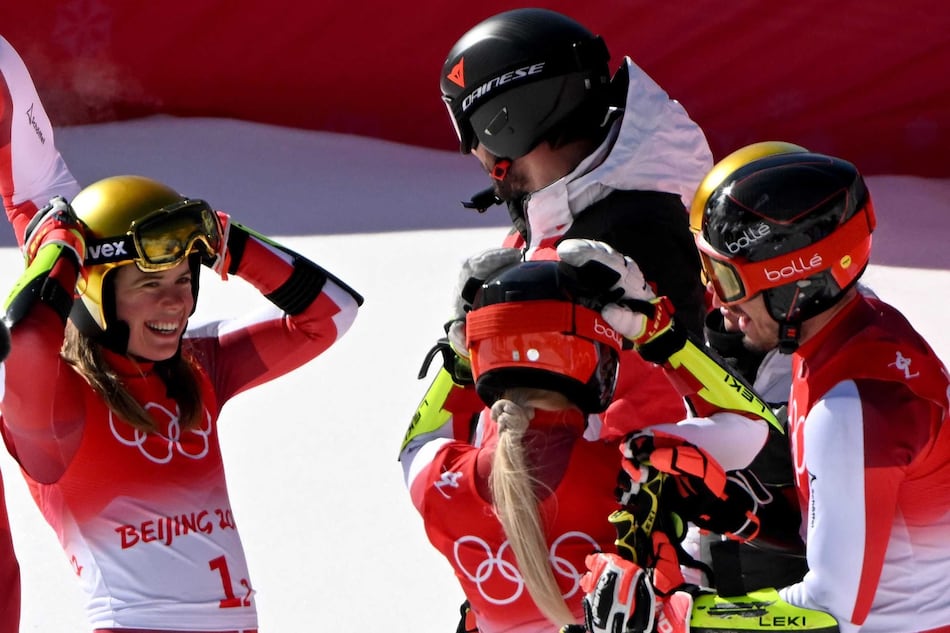 Austria gana la prueba por equipos de esquí alpino en Pekín-2022