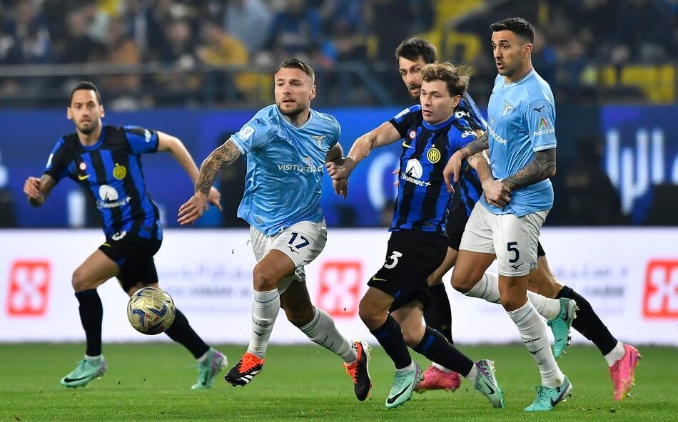 El Inter arrasa al Lazio y se cita con el Nápoles en la final
