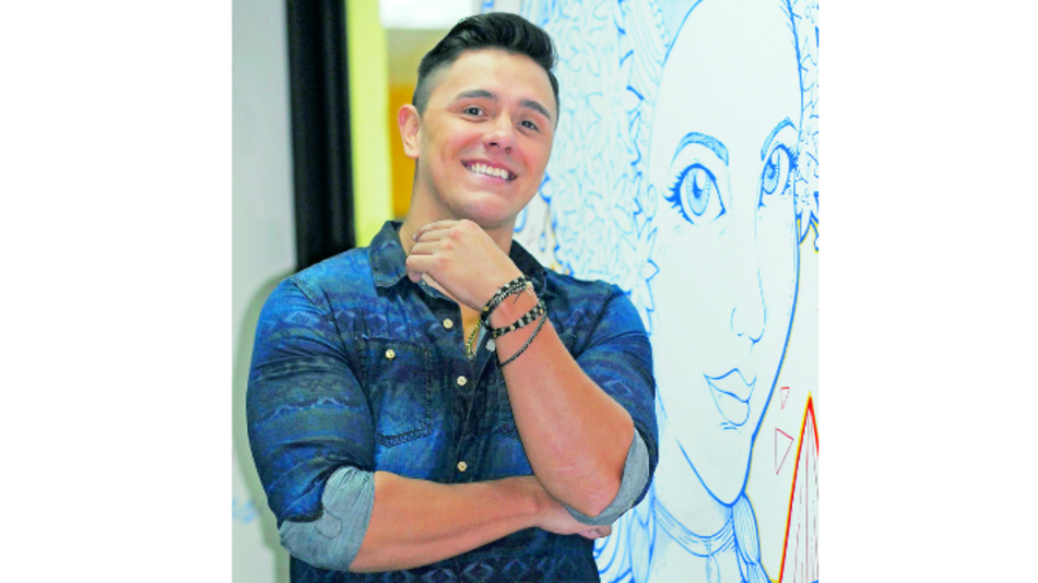 Joey Montana le canta a Panamá