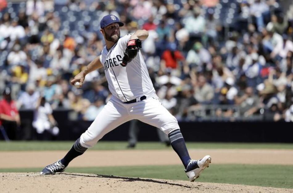 Lyles se queda a cinco 'outs' del juego perfecto