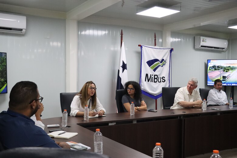 Diagnóstico de Mi Bus: nudos en la movilidad del transporte público en San Miguelito por desorden y falta de regulación