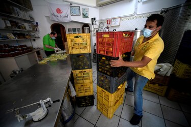 Multa de 1,165 dólares en Italia por no llevar mascarilla en lugares cerrado