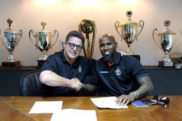 Tauro llega a un acuerdo con Felipe Baloy