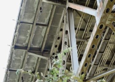 Puentes, sin mantenimiento