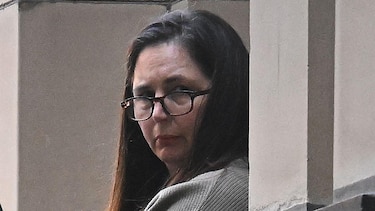 Condenan a la mujer que asesinó a 3 familiares en un almuerzo con hongos venenosos, el misterio que tuvo en vilo a Australia por 2 años