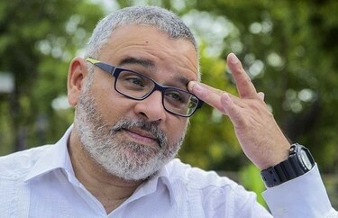Ordenan la captura del expresidente Mauricio Funes