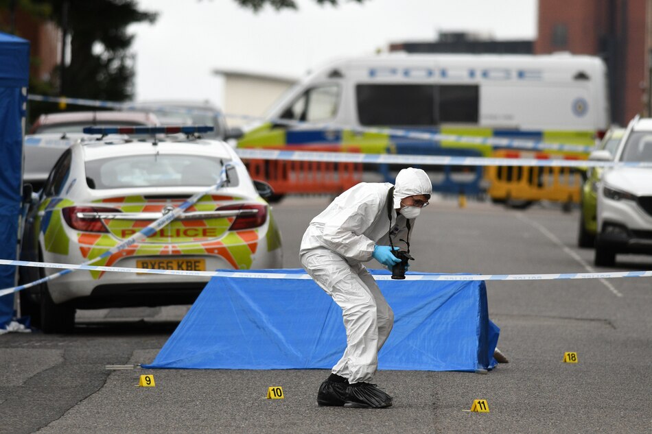 Un muerto y varios heridos en ataques con cuchillo en ciudad inglesa de Birmingham