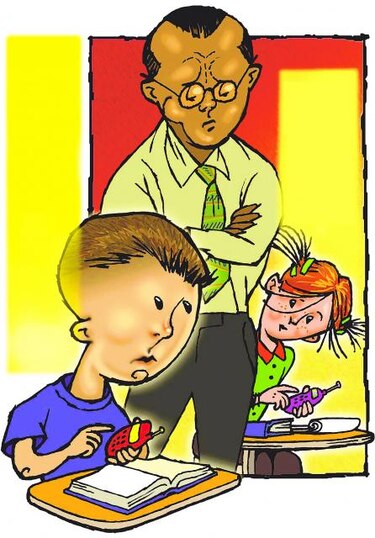 Prohíben celulares a niñas en India para evitar 'deshonras'