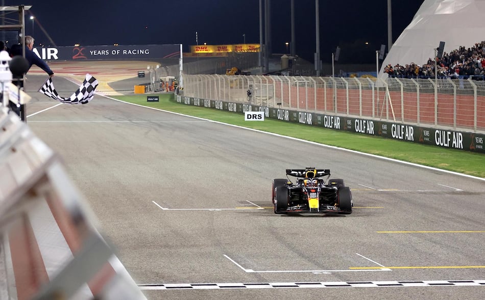 Verstappen persiste en su hábito de ganar y logra en Baréin el primer triunfo del año