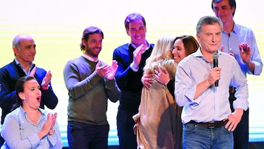 Mauricio Macri sorprende en elecciones primarias