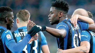 Duván Zapata anota tres goles en triunfo de Udinese