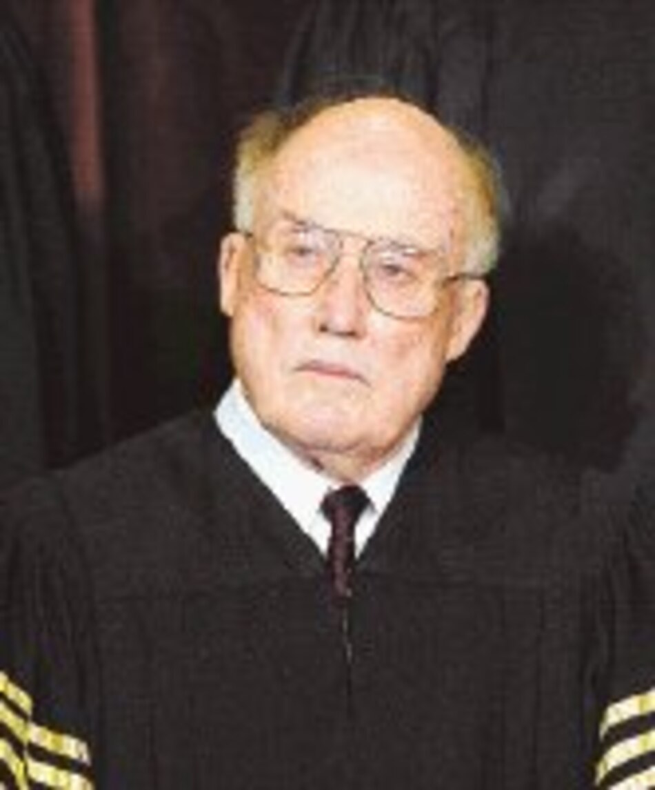 Muere presidente de Corte Suprema de EU