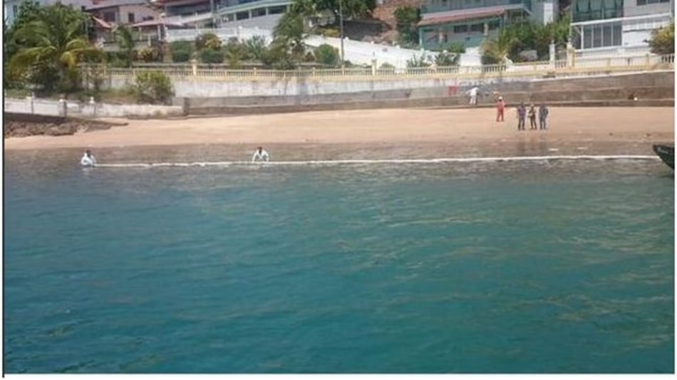 AMP: Limpieza por derrame de hidrocarburo en Taboga tiene un avance de 90%