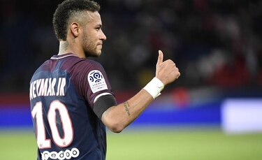 Neymar será operado por fractura del pie