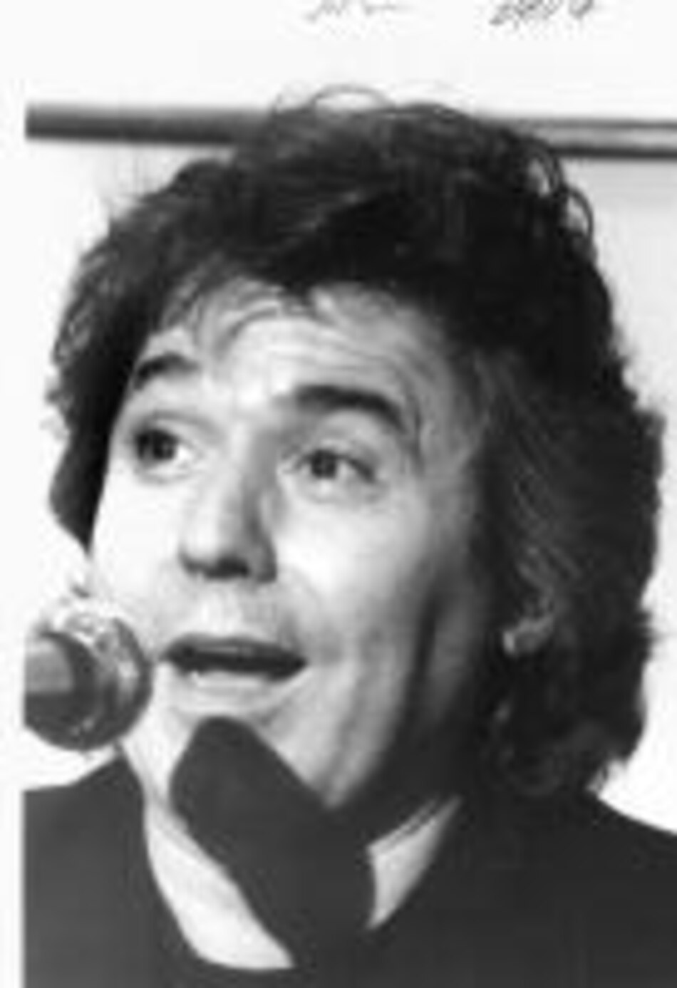 Raphael presenta dos discos compactos