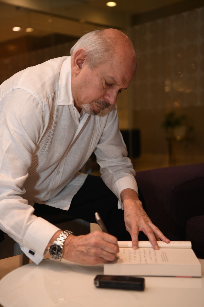 El Nobel que quiso ser presidente: la otra batalla de Vargas Llosa