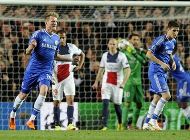 Chelsea vence 2-0 al Paris Saint-Germain y se clasifica