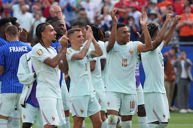 Francia y España definen al primer finalista de la Copa del Mundo 2026