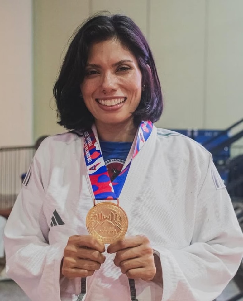 Yacqueline Arosemena gana oro, plata y bronce en el Panamericano de Jiu-Jitsu 2025