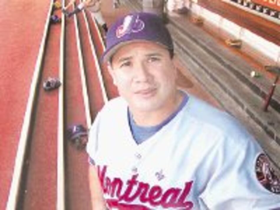 Einar Díaz sigue con pocas oportunidades