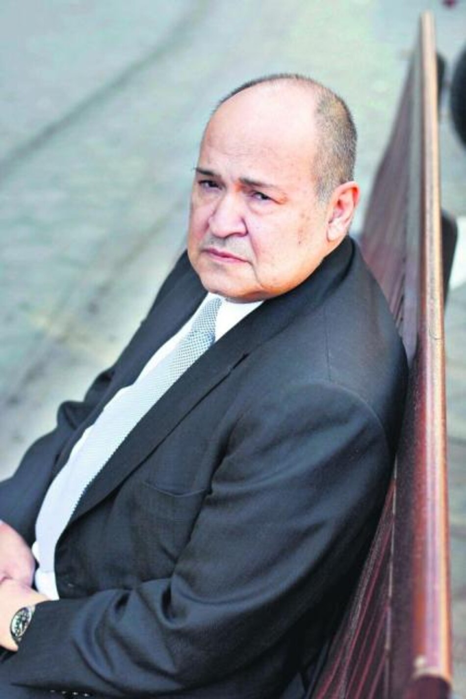 Muere poeta mexicano Daniel Sada