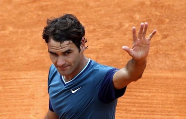Federer dona un millón de dólares a los más necesitados en Suiza