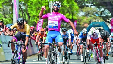 Gaviria repite en la recta final