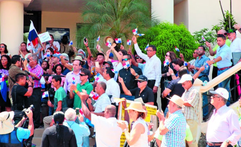 Advierten intención de encubrir a quienes recibieron coimas de Odebrecht