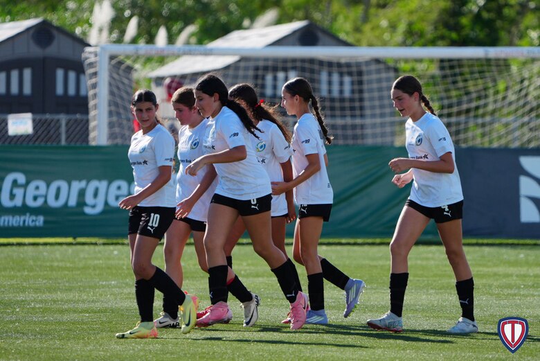 Duelo de potencias y sueños en juego en las semifinales de la Copa Talento Colegial